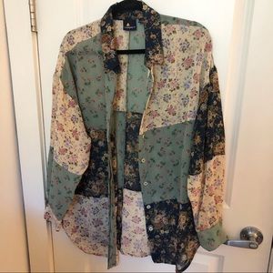 Vintage Grandmacore Floral Colorblock Button-Down Blouse